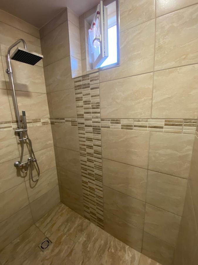 Edina Apartman Balatonlelle Exterior photo